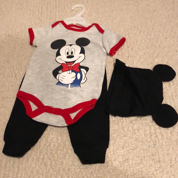 Disney baby 3 Pcs set 3/6 M